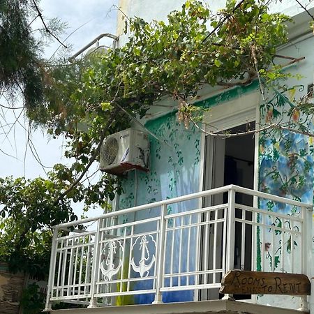 Rena'S Rooms Μελίντα Melinta Exteriör bild
