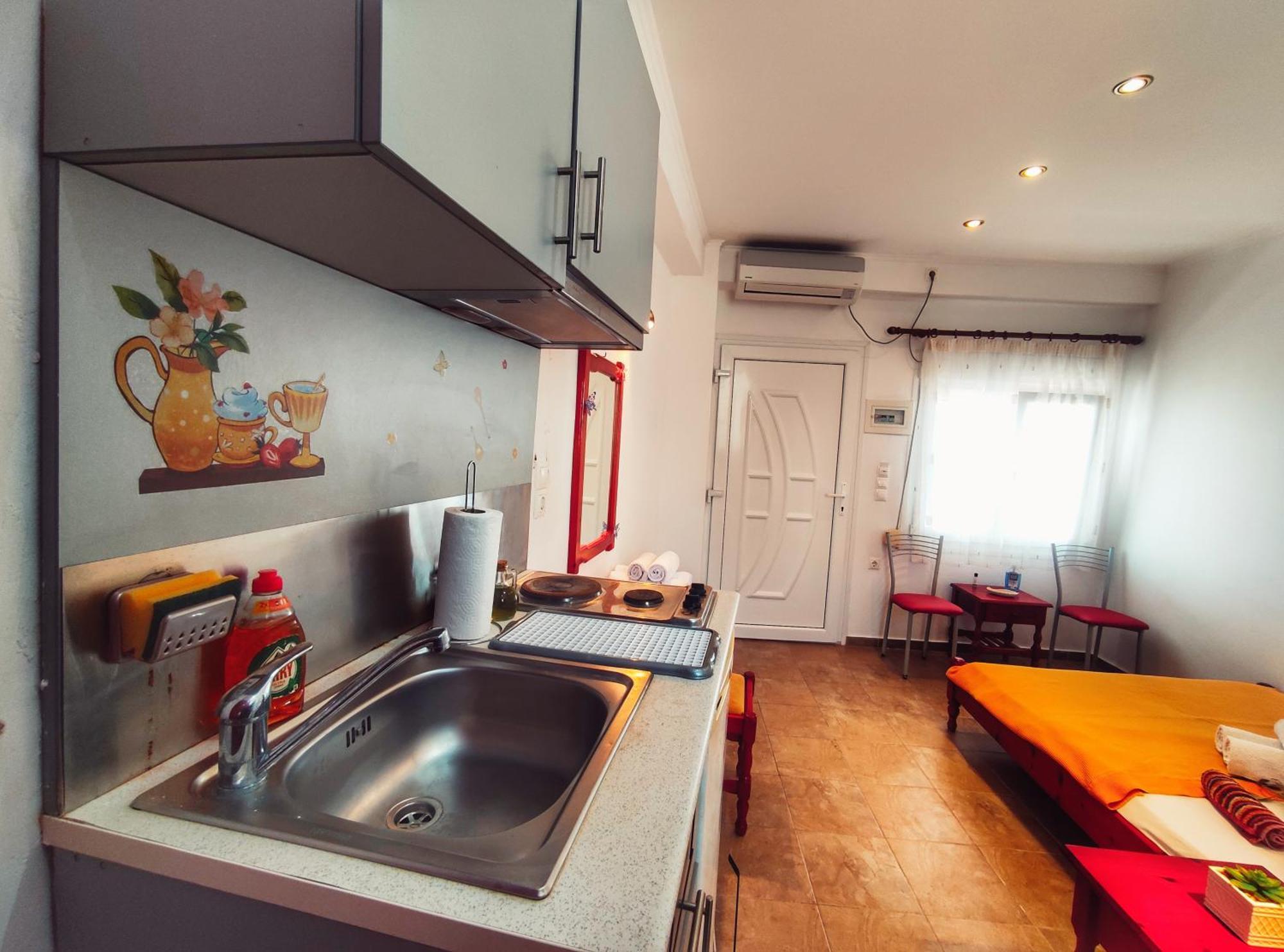 Rena'S Rooms Μελίντα Melinta Rum bild